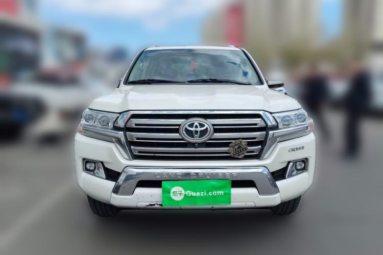 Used Toyota Land Cruiser  Front