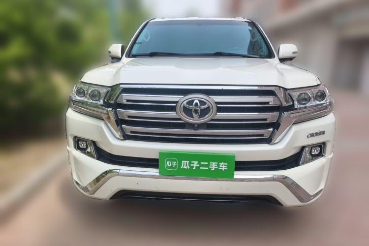 Used Toyota Land Cruiser  Front