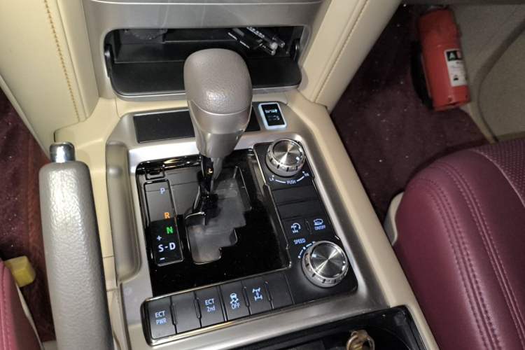 Used Toyota Land Cruiser  Gear Lever