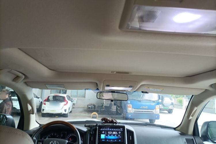 Used Toyota Land Cruiser  Headliner