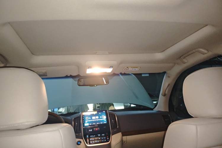 Used Toyota Land Cruiser  Headliner