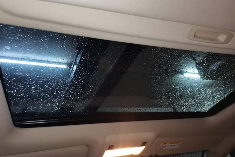 Used Toyota Land Cruiser  Headliner