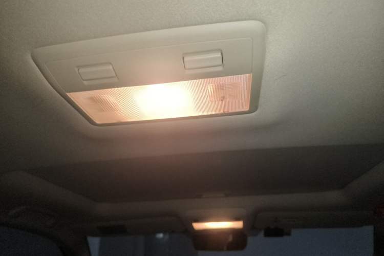 Used Toyota Land Cruiser  Headliner