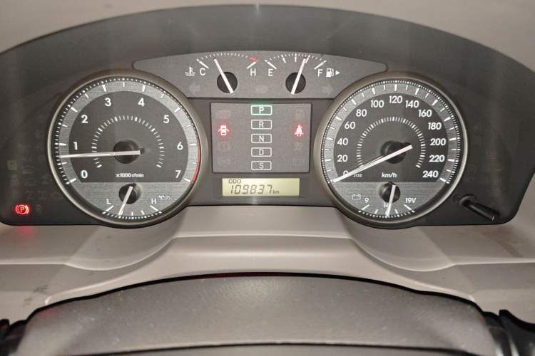 Used Toyota Land Cruiser  Instrument Cluster