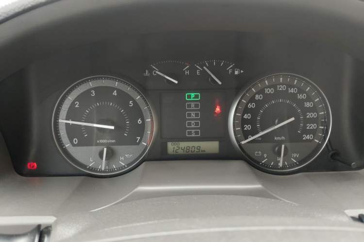 Used Toyota Land Cruiser  Instrument Cluster