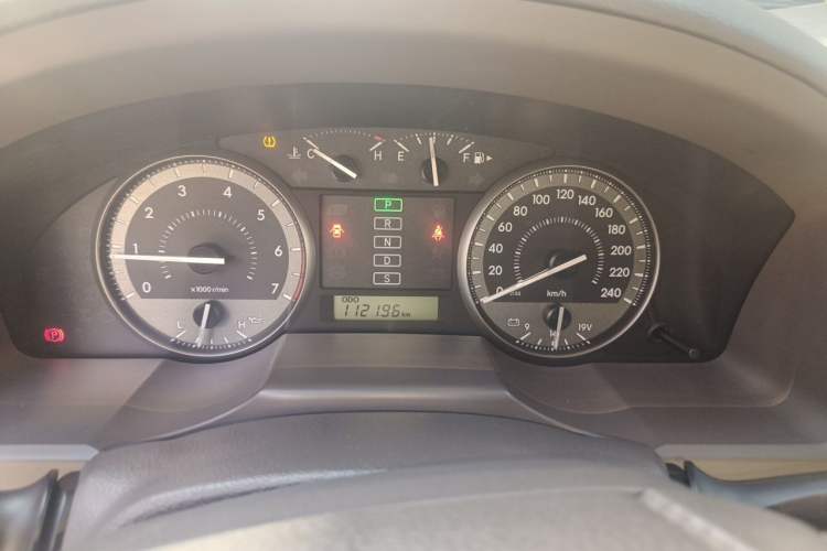 Used Toyota Land Cruiser  Instrument Cluster