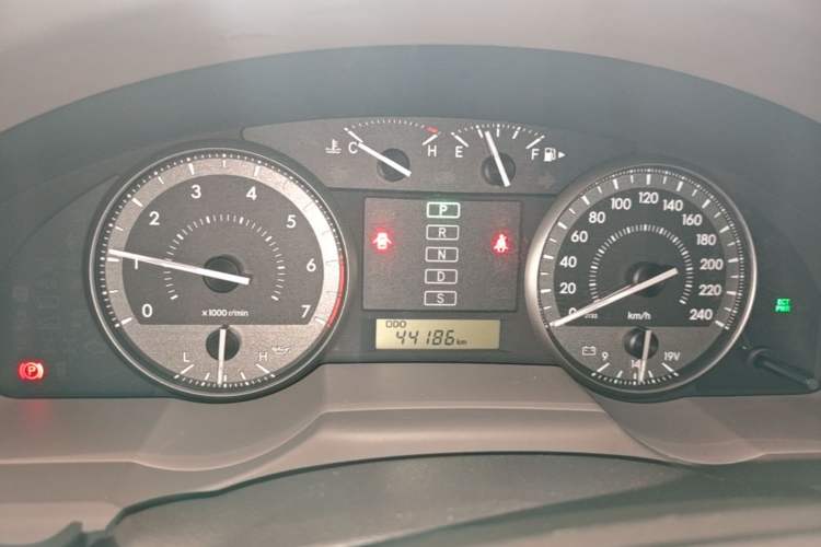 Used Toyota Land Cruiser 2018 4.0L GX-R Gasoline 7-Seater Middle East Instrument Cluster