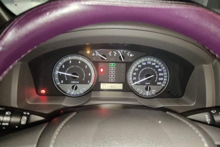 Used Toyota Land Cruiser  Instrument Cluster