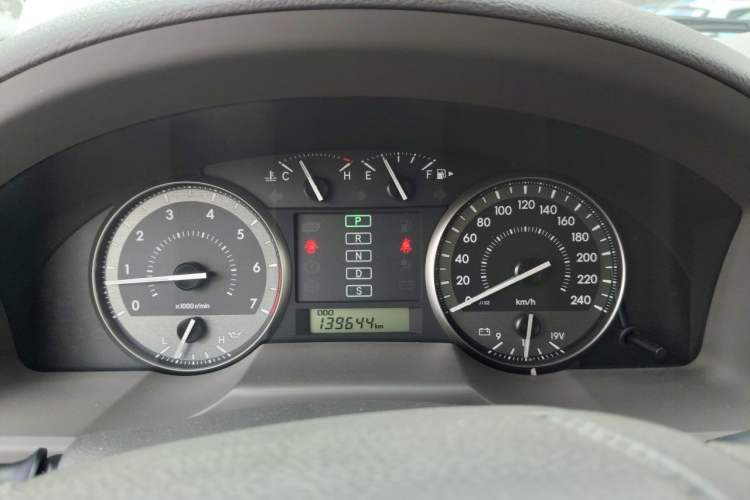 Used Toyota Land Cruiser  Instrument Cluster