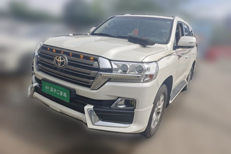 Used Toyota Land Cruiser Land Cruiser 7 seats, 4.0-liter automatic with sunroof, gasoline, parallel import Guazi used car, China used car export, Used car for sale, Used  cars, Cheapest cars for sale
