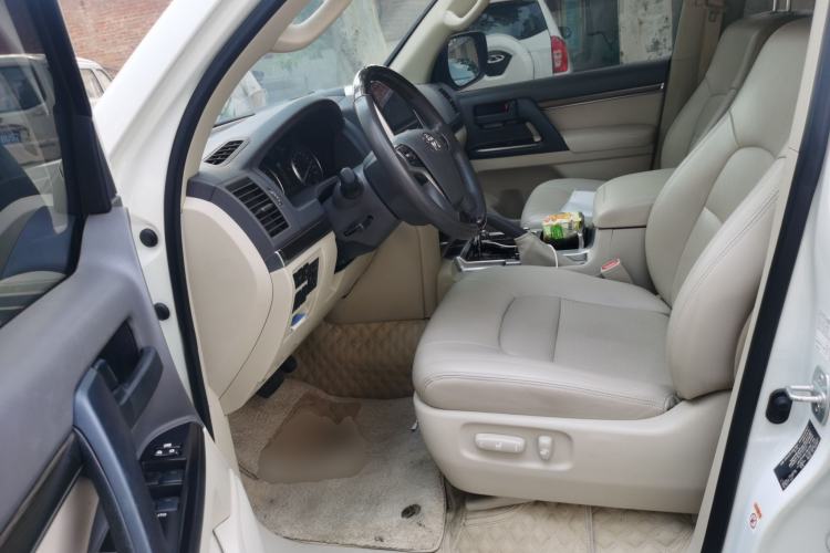 Used Toyota Land Cruiser  Left Front Seat