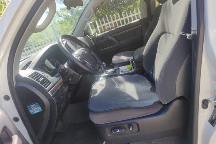 Used Toyota Land Cruiser  Left Front Seat