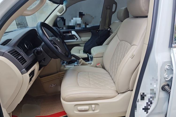 Used Toyota Land Cruiser  Left Front Seat