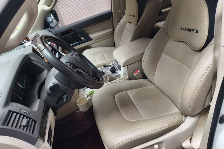 Used Toyota Land Cruiser  Left Front Seat
