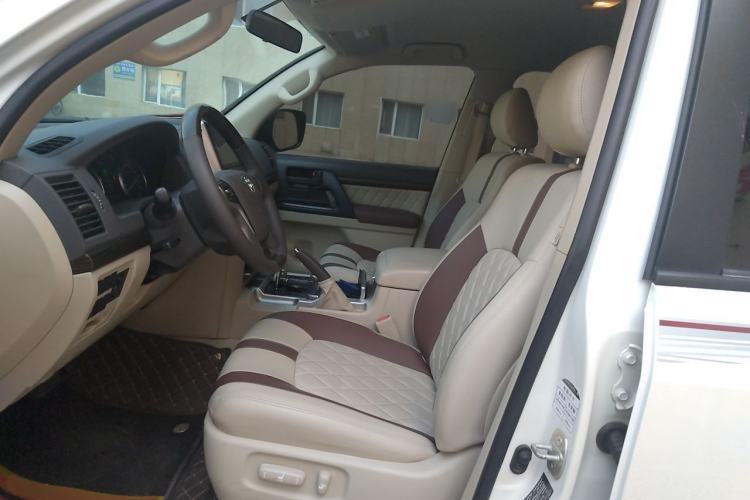 Used Toyota Land Cruiser  Left Front Seat