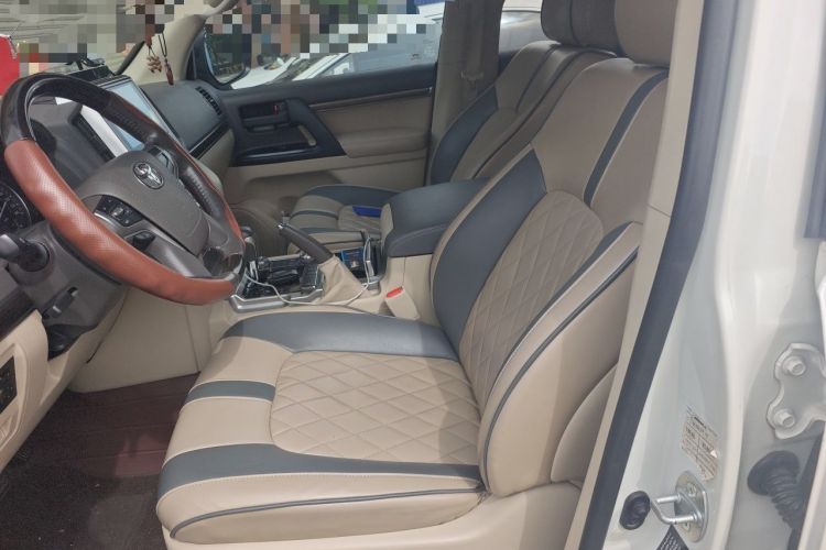 Used Toyota Land Cruiser  Left Front Seat