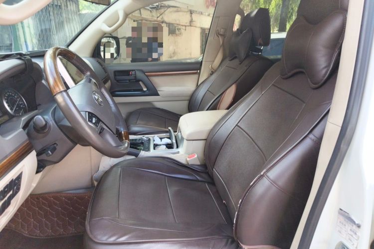 Used Toyota Land Cruiser  Left Front Seat