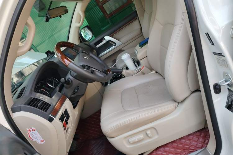 Used Toyota Land Cruiser  Left Front Seat