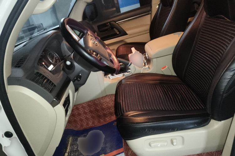 Used Toyota Land Cruiser  Left Front Seat