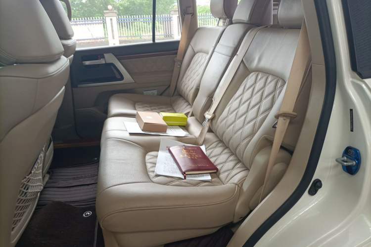 Used Toyota Land Cruiser  Left Rear Seat
