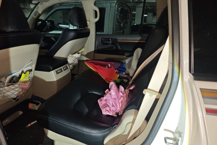 Used Toyota Land Cruiser  Left Rear Seat