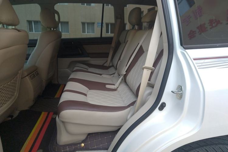 Used Toyota Land Cruiser  Left Rear Seat