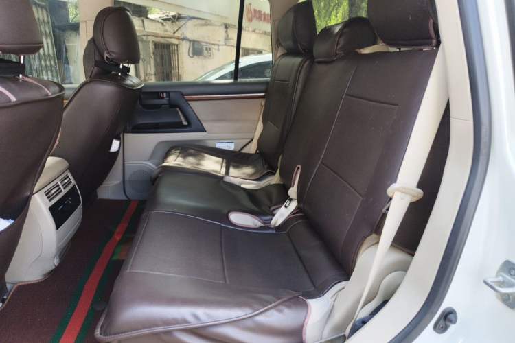 Used Toyota Land Cruiser  Left Rear Seat