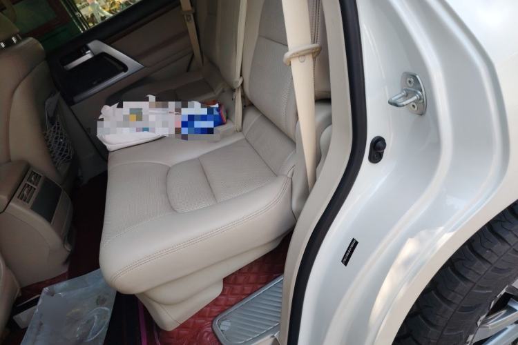 Used Toyota Land Cruiser  Left Rear Seat
