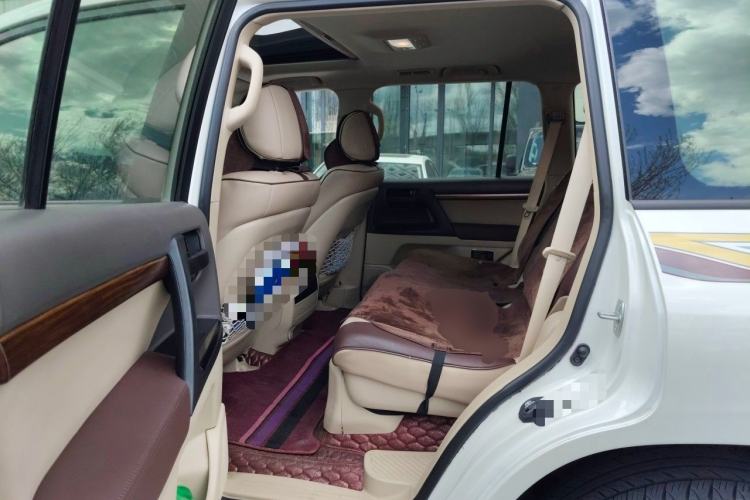 Used Toyota Land Cruiser  Left Rear Seat