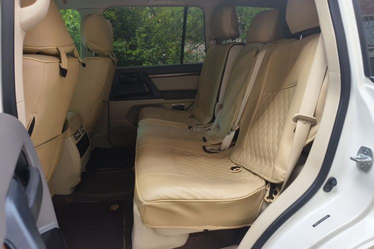 Used Toyota Land Cruiser  Left Rear Seat