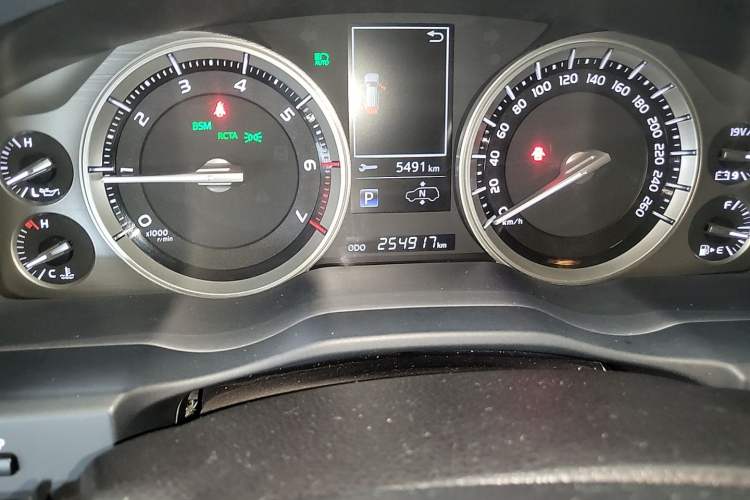 Used Toyota Land Cruiser  Odometer Close Up