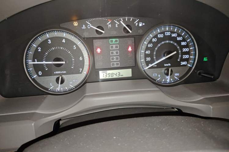 Used Toyota Land Cruiser  Odometer Close Up