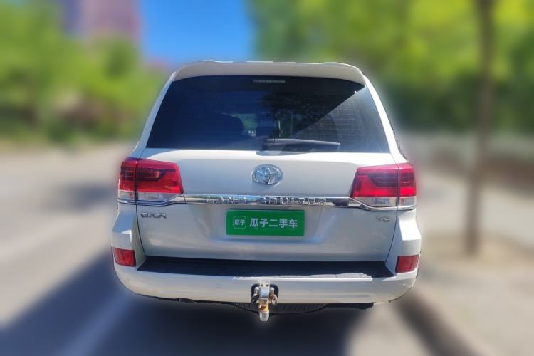 Used Toyota Land Cruiser  Rear