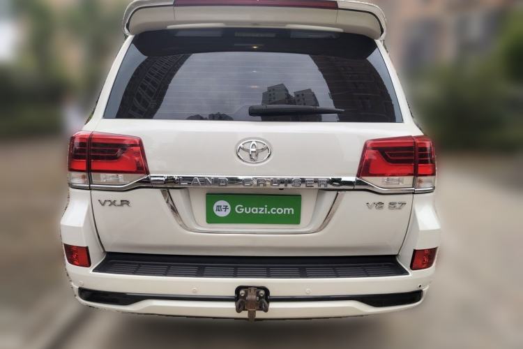 Used Toyota Land Cruiser  Rear