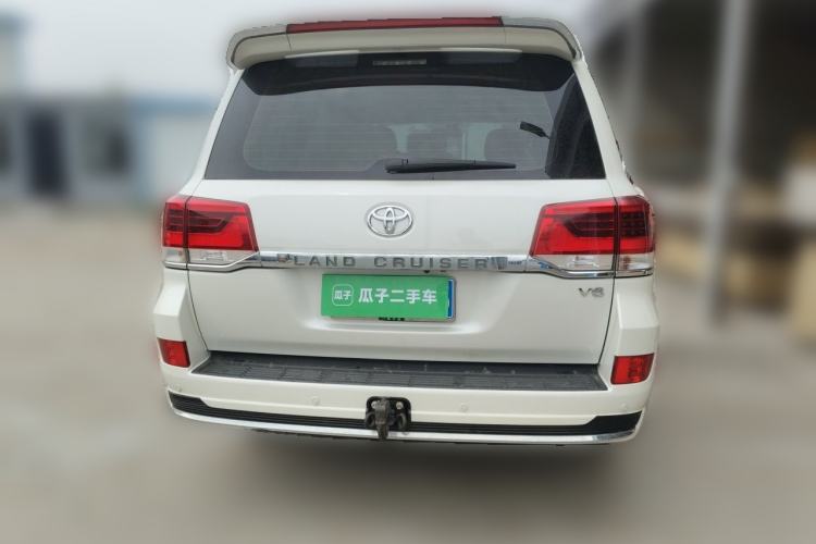 Used Toyota Land Cruiser  Rear