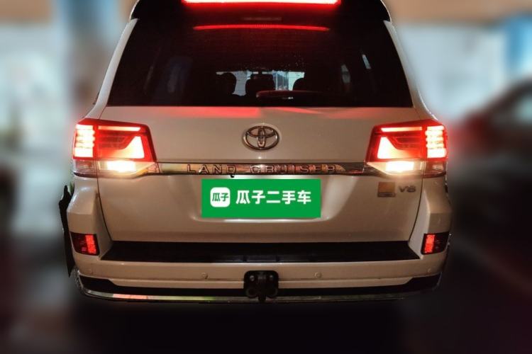 Used Toyota Land Cruiser  Rear