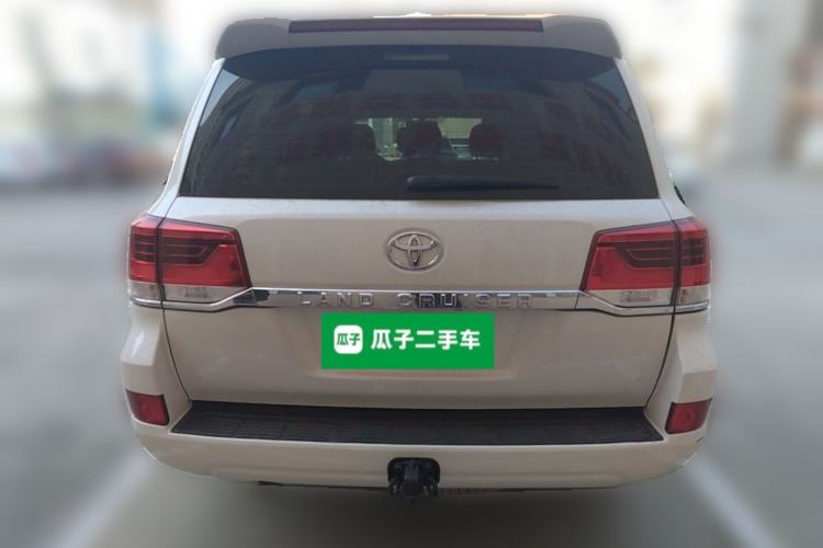 Used Toyota Land Cruiser  Rear