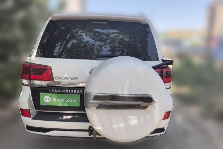 Used Toyota Land Cruiser 2018 4.0 GX-R Eight Cylinders No Winch Outboard Mount Middle East Rear