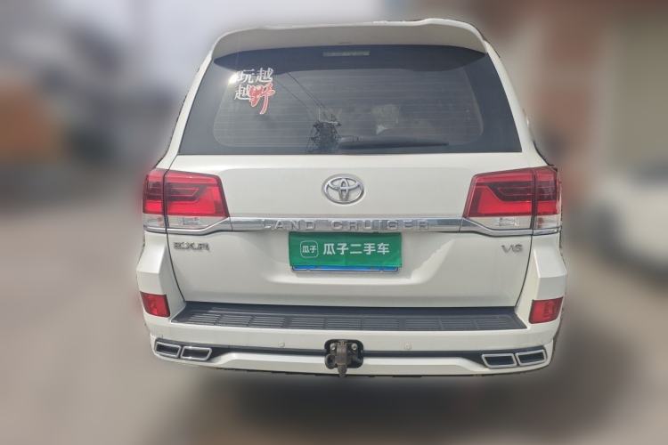 Used Toyota Land Cruiser  Rear