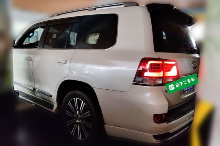 Used Toyota Land Cruiser  Rear Left 45 Deg