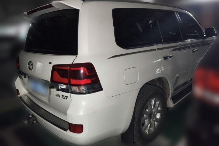 Used Toyota Land Cruiser  Rear Right 45 Deg