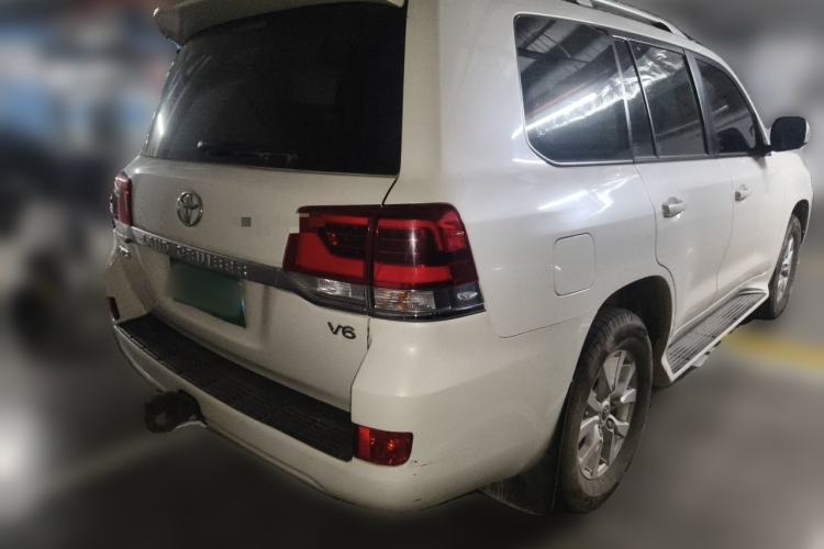 Used Toyota Land Cruiser  Rear Right 45 Deg