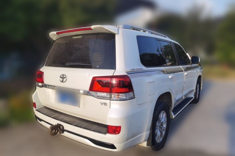 Used Toyota Land Cruiser  Rear Right 45 Deg