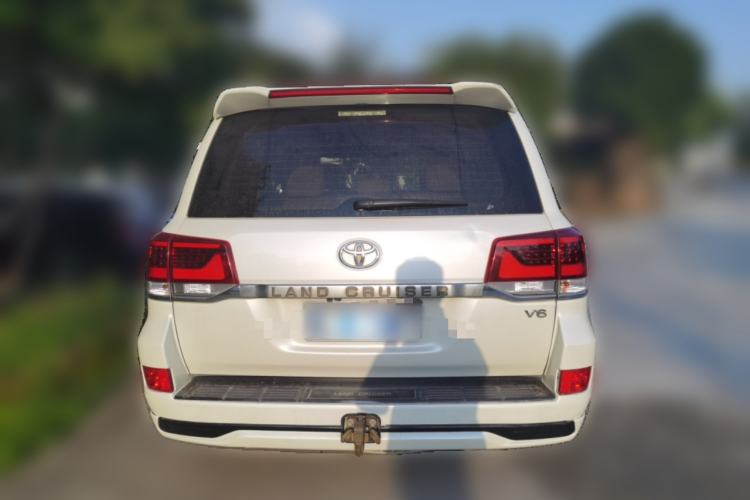 Used Toyota Land Cruiser  Rear