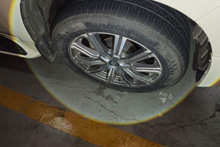 Used Toyota Land Cruiser  Right Front Wheel Hub
