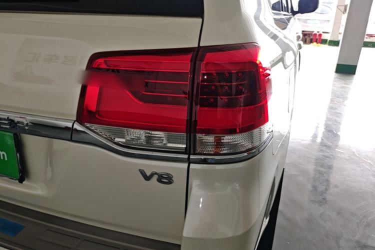 Used Toyota Land Cruiser 2018 4.0L GX-R Gasoline 7-Seater Middle East Right Rear Taillight