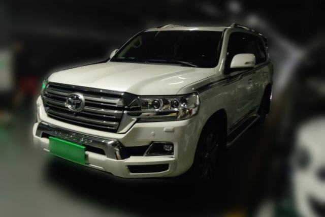 Used Toyota Land Cruiser 2018 model, 4.0L, automatic transmission, gasoline, 7-seater (parallel import)
