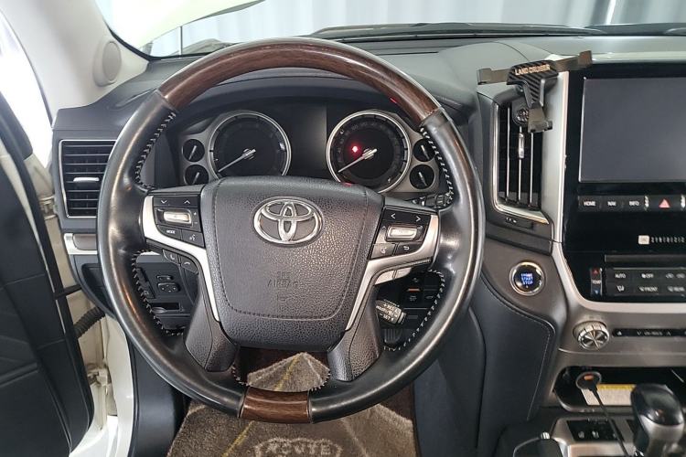 Used Toyota Land Cruiser  Steering Wheel