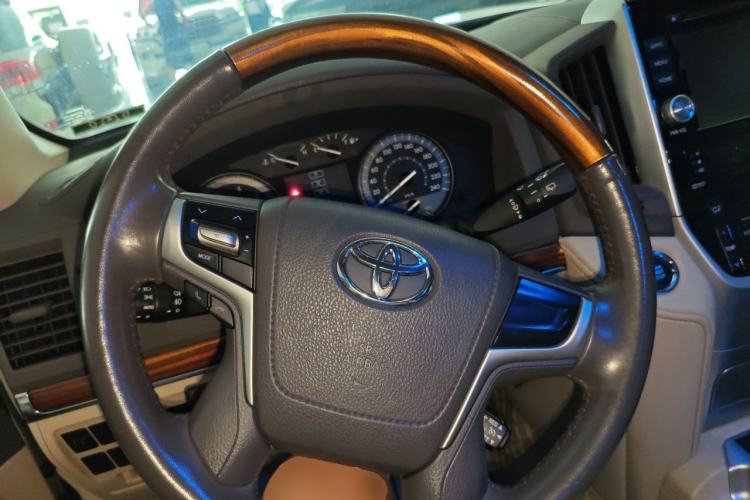 Used Toyota Land Cruiser  Steering Wheel