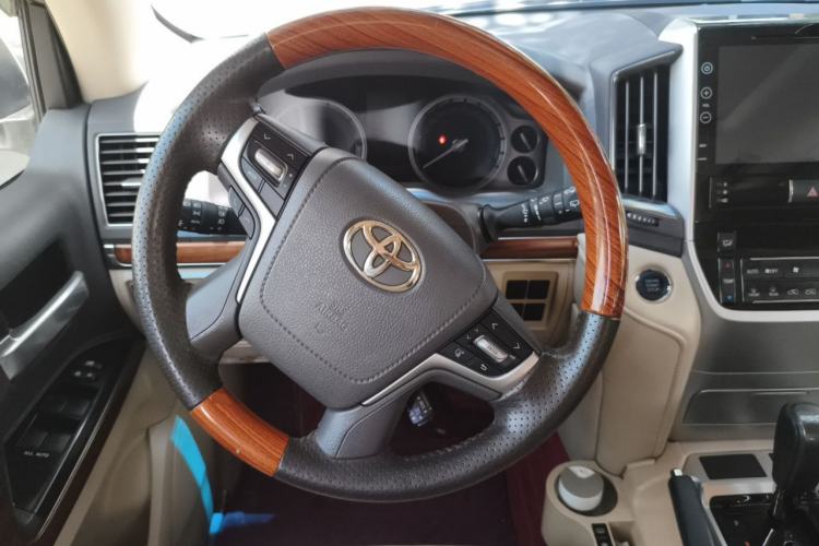 Used Toyota Land Cruiser  Steering Wheel